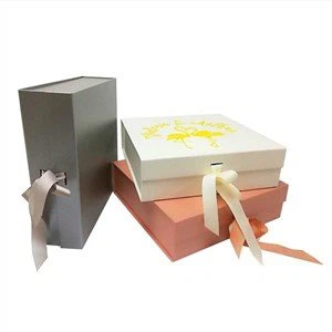 Skartgripakassar með hjörum